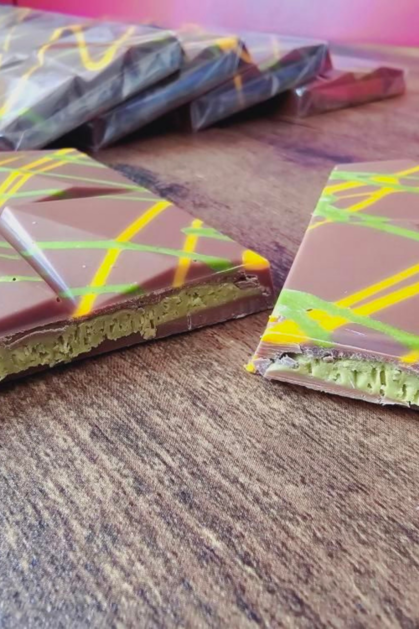 Kunafa-Pistachio Chocolate bar